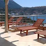 Hotel Kosteli Himare