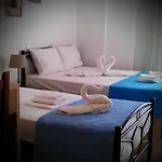 Kosteli 3*