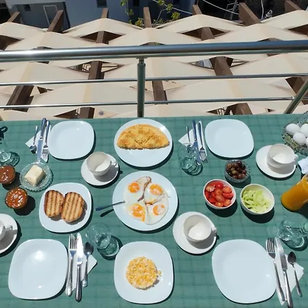 Kosteli Hotel Himare