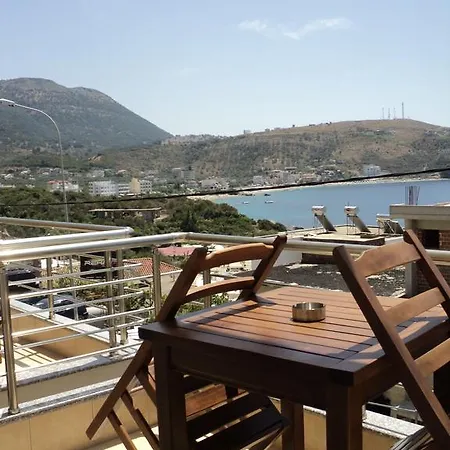 Kosteli Hotel 3*
